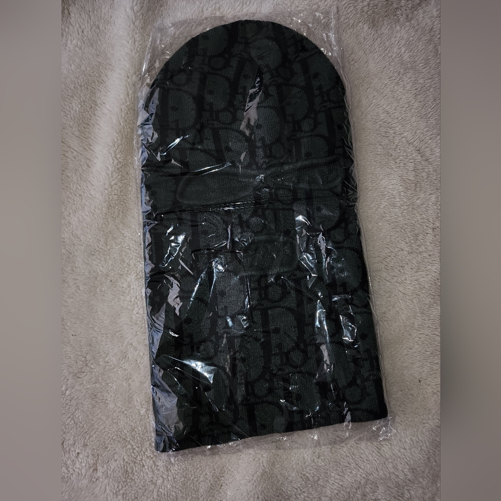 ski mask